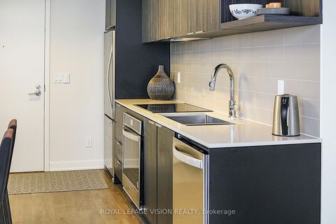 Photo 4 at N1808 - 6 Sonic Way, Flemingdon Park, Toronto