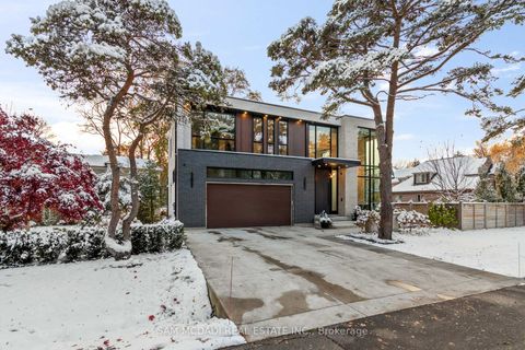 Photo 1 at 112 Elton Park Road, MO Morrison, Oakville