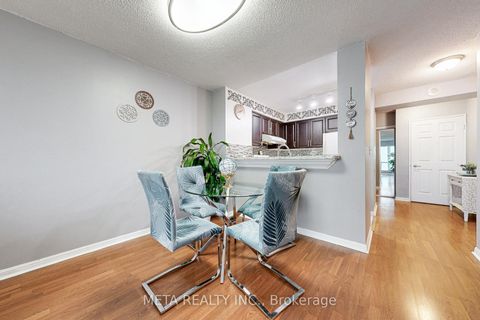 Photo 8 at 1811 - 11 Lee Centre Drive, Woburn, Toronto