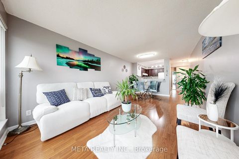 Photo 11 at 1811 - 11 Lee Centre Drive, Woburn, Toronto
