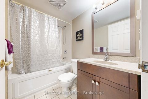 Photo 15 at 1811 - 11 Lee Centre Drive, Woburn, Toronto