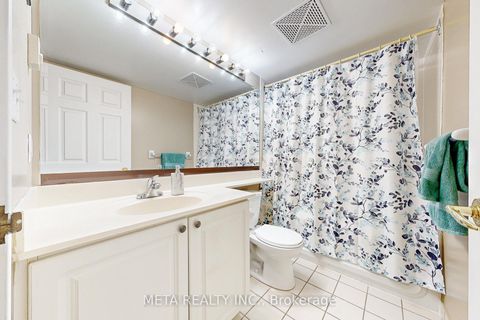 Photo 16 at 1811 - 11 Lee Centre Drive, Woburn, Toronto