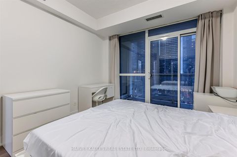 Photo 21 at 1508 - 318 Richmond Street W, Waterfront Communities C1, Toronto