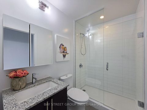 Photo 20 at 705B - 9608 Yonge Street, North Richvale, Richmond Hill