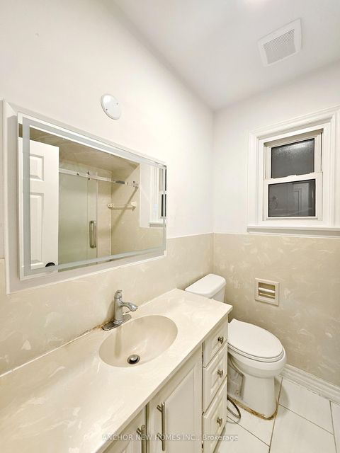 Photo 1 at 28 Eringate Drive, West Deane, Toronto