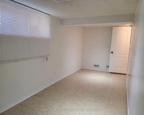 Photo 14 at 28 Eringate Drive, West Deane, Toronto