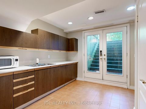 Photo 27 at 11 Moodie Drive, South Richvale, Richmond Hill