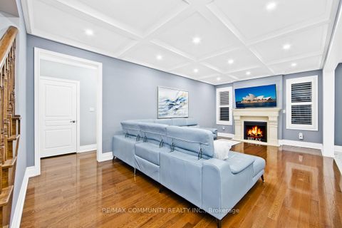 Photo 5 at 7 Seager Street, Rural Richmond Hill, Richmond Hill