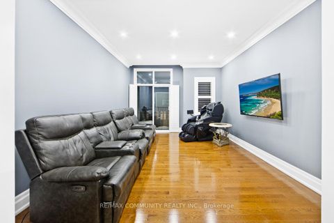 Photo 15 at 7 Seager Street, Rural Richmond Hill, Richmond Hill