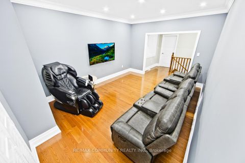 Photo 16 at 7 Seager Street, Rural Richmond Hill, Richmond Hill