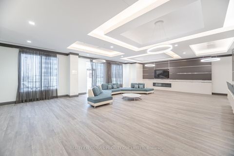 Photo 37 at 3109 - 3600 Highway 7, Vaughan Corporate Centre, Vaughan