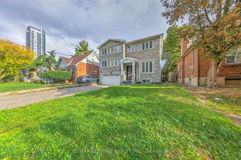 Photo 3 at 19 Bonnington Place, Willowdale East, Toronto