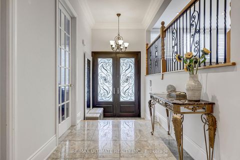 Photo 8 at 19 Bonnington Place, Willowdale East, Toronto