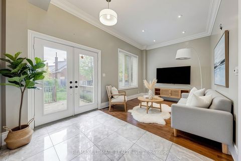 Photo 22 at 19 Bonnington Place, Willowdale East, Toronto