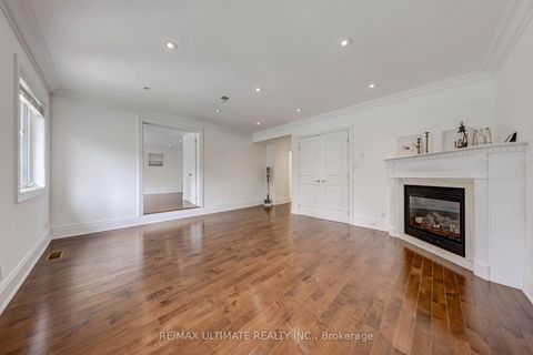 Photo 35 at 19 Bonnington Place, Willowdale East, Toronto