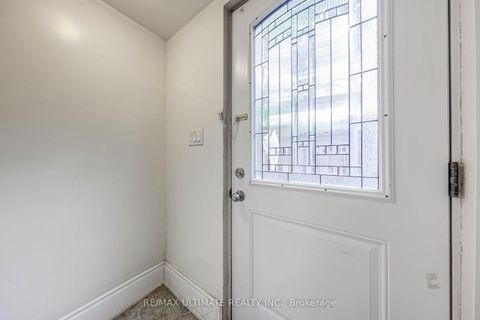 Photo 41 at 19 Bonnington Place, Willowdale East, Toronto
