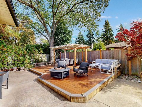 Photo 32 at 164 Kenvale Court, Mill Pond, Richmond Hill