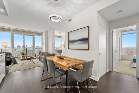 Photo 4 at 3517 - 121 McMahon Drive, Bayview Village, Toronto