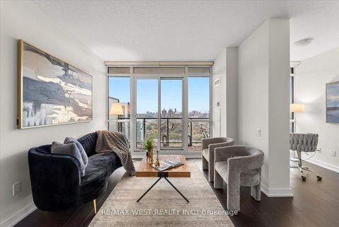 Photo 7 at 3517 - 121 McMahon Drive, Bayview Village, Toronto