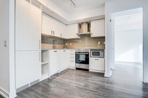 Photo 14 at 601 - 125 Redpath Avenue, Mount Pleasant West, Toronto
