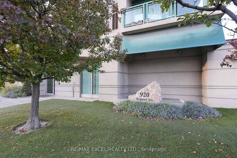 Photo 2 at 711 - 920 Sheppard Avenue W, Bathurst Manor, Toronto