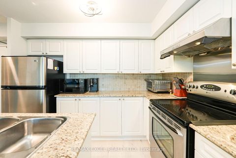 Photo 13 at 711 - 920 Sheppard Avenue W, Bathurst Manor, Toronto