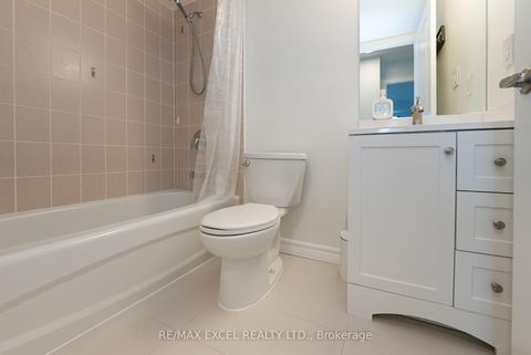 Photo 31 at 711 - 920 Sheppard Avenue W, Bathurst Manor, Toronto