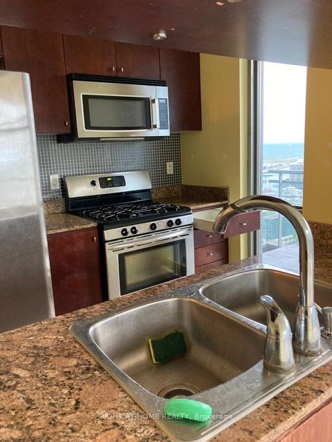 Photo 8 at 3007 - 5 Mariner Terrace, Waterfront Communities C1, Toronto