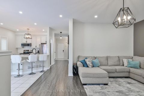 Photo 8 at 6 Raintree Crescent, Oak Ridges, Richmond Hill