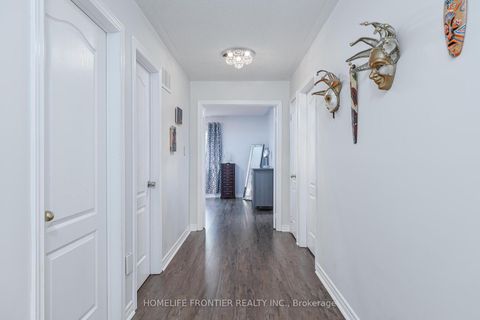 Photo 20 at 6 Raintree Crescent, Oak Ridges, Richmond Hill