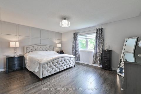 Photo 21 at 6 Raintree Crescent, Oak Ridges, Richmond Hill
