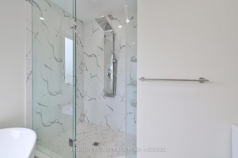 Photo 27 at 6 Raintree Crescent, Oak Ridges, Richmond Hill