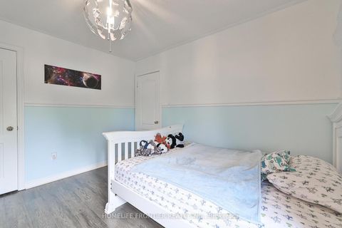 Photo 32 at 6 Raintree Crescent, Oak Ridges, Richmond Hill