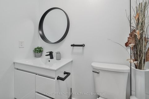 Photo 42 at 6 Raintree Crescent, Oak Ridges, Richmond Hill