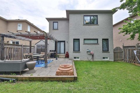 Photo 48 at 6 Raintree Crescent, Oak Ridges, Richmond Hill