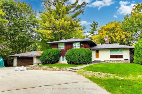 Photo 1 at 358 Spring Garden Avenue, Willowdale East, Toronto