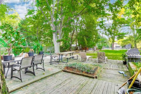 Photo 10 at 358 Spring Garden Avenue, Willowdale East, Toronto