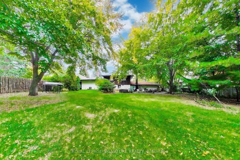 Photo 15 at 358 Spring Garden Avenue, Willowdale East, Toronto