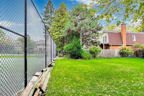 Photo 17 at 358 Spring Garden Avenue, Willowdale East, Toronto