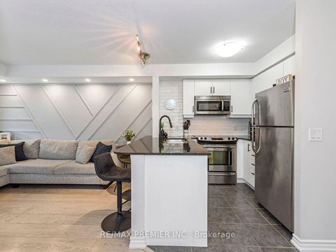 Photo 7 at 313 - 7730 Kipling Avenue, Vaughan Grove, Vaughan