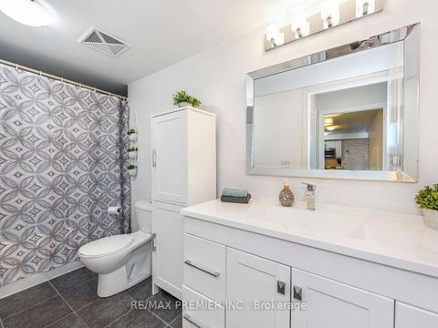Photo 33 at 313 - 7730 Kipling Avenue, Vaughan Grove, Vaughan