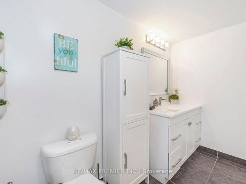 Photo 34 at 313 - 7730 Kipling Avenue, Vaughan Grove, Vaughan