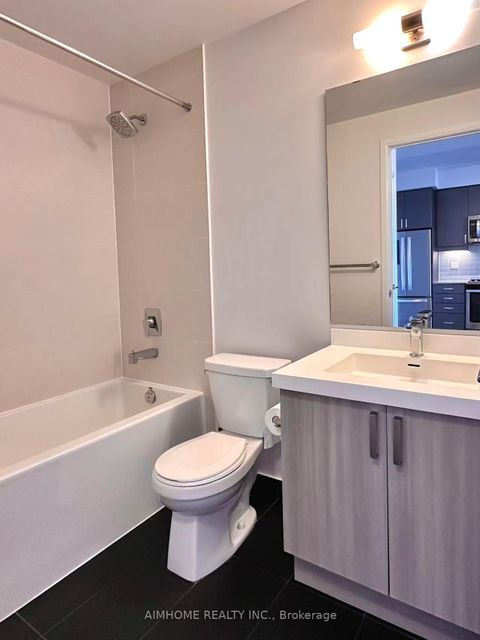 Photo 10 at 601 - 7895 Jane Street, Concord, Vaughan