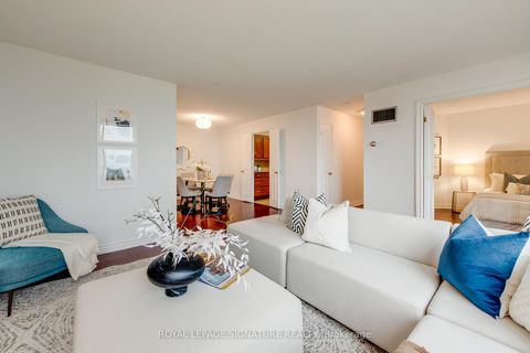 Photo 4 at 2108 - 1 Palace Pier Court, Mimico, Toronto