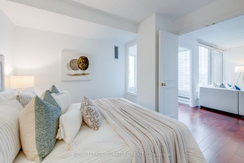 Photo 8 at 2108 - 1 Palace Pier Court, Mimico, Toronto