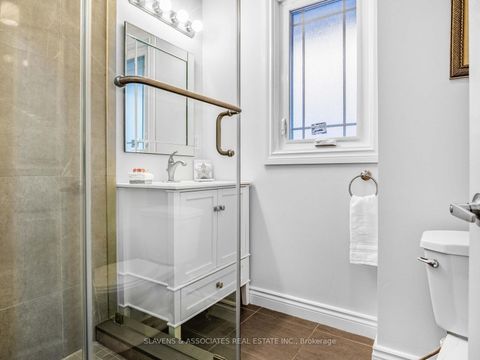 Photo 14 at 226 Broadway Avenue, Mount Pleasant East, Toronto