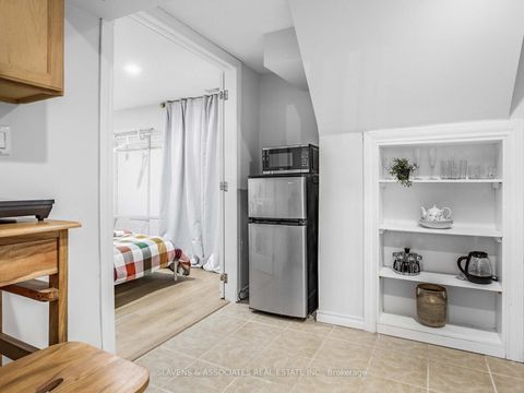 Photo 18 at 226 Broadway Avenue, Mount Pleasant East, Toronto