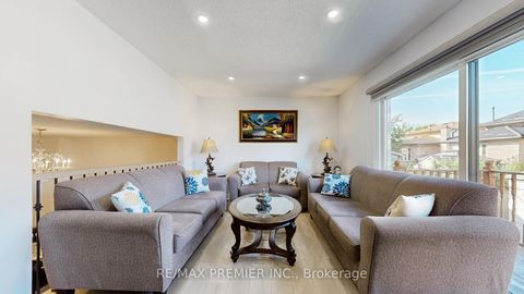 Photo 6 at 16 Magdalena Court, Jamestown, Toronto