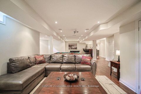 Photo 34 at 204 Ivy Jay Crescent, Bayview Northeast, Aurora