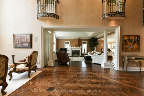 Photo 11 at 65 Offord Crescent, Bayview Southeast, Aurora